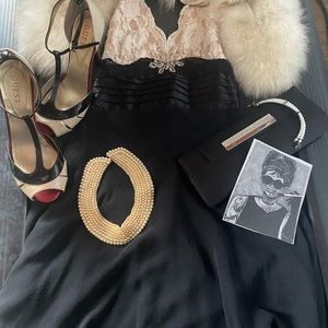 The perfect Audrey cocktail vintage dress
